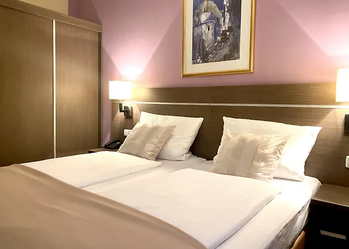 Hansehof Hotel 3*